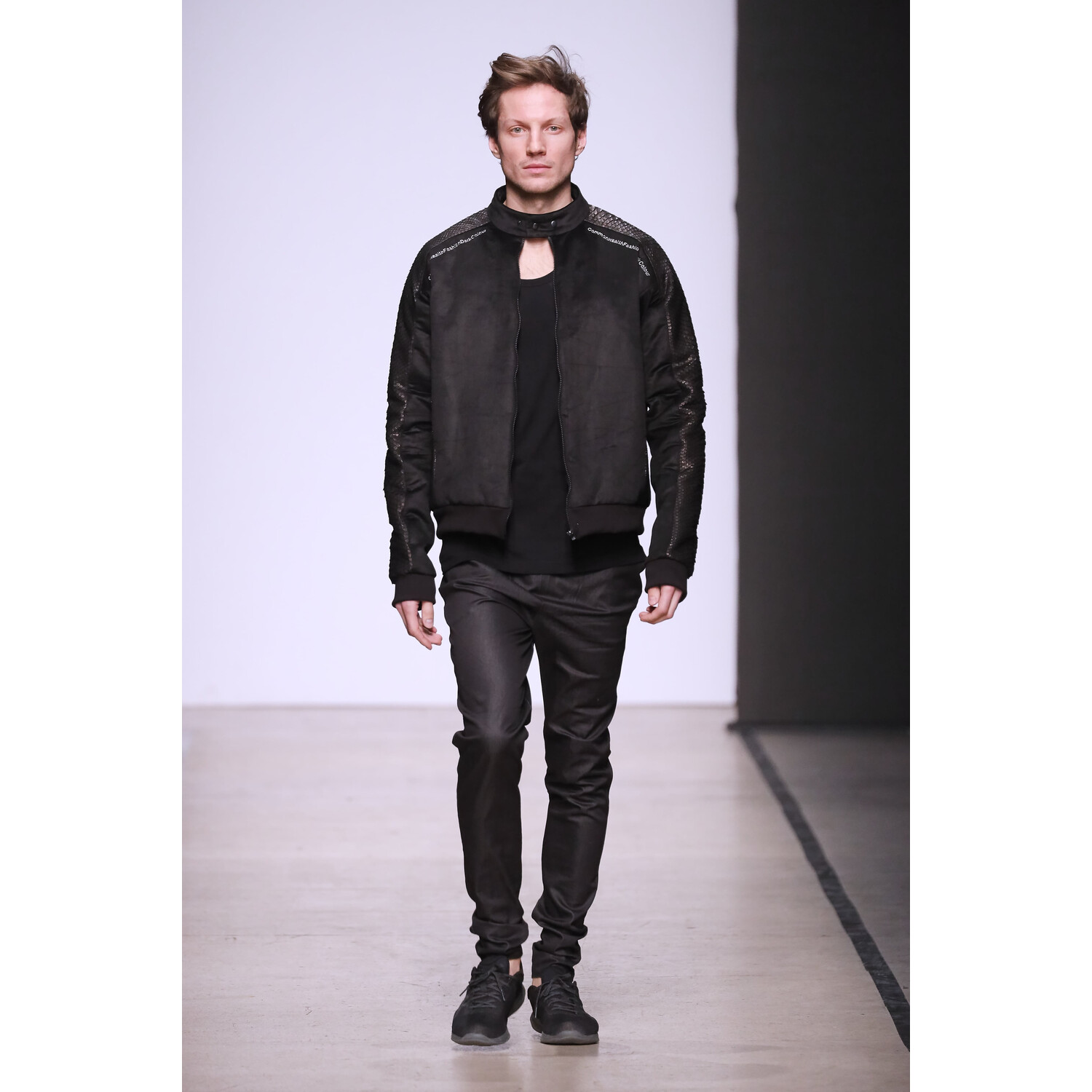 Фото N.Legenda Fall 2019 Ready-to-Wear / N.Legenda осень-зима 2019 / Неделя моды: Москва